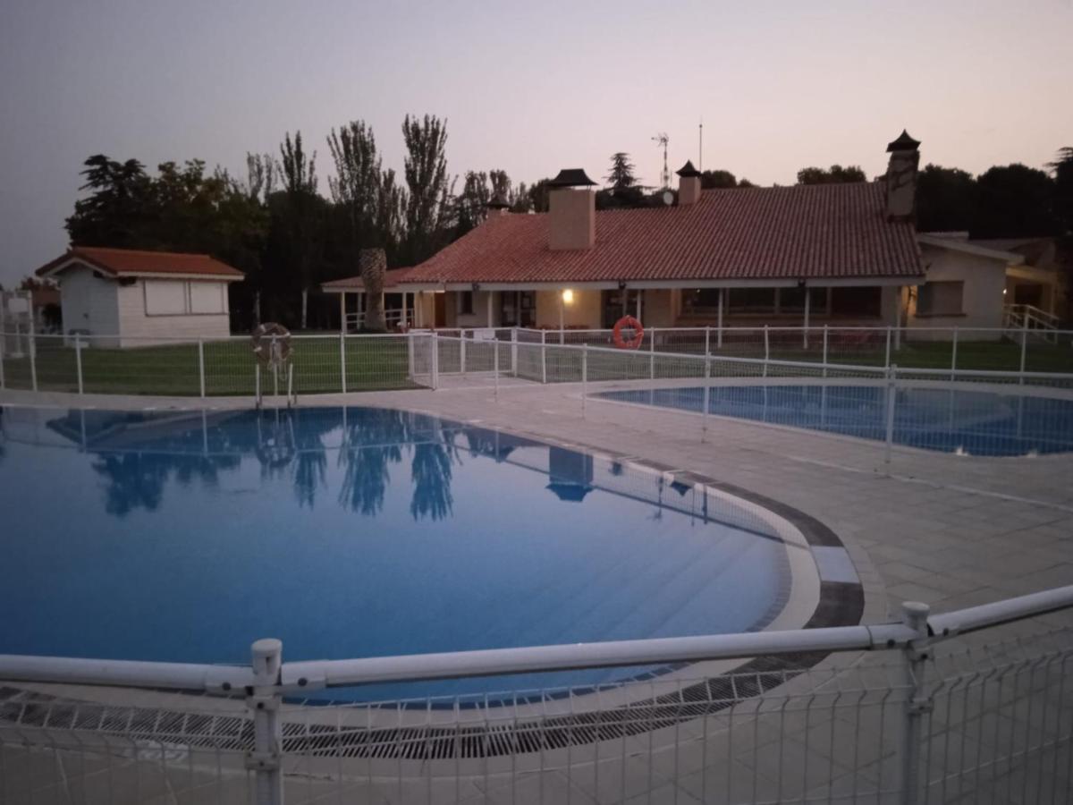 Bungalows Zaragoza Camping Exteriér fotografie
